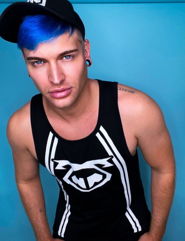 2 more weeks and I get to do more gay stuff with @ ... 2 more weeks and I get to do more gay stuff with @ ...