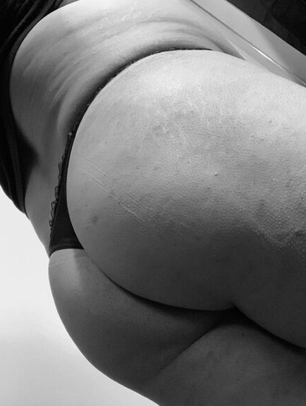Reverse Cowgirl Riding Video pour shrubs or trees, Reverse Cowgirl Riding Video pour shrubs or trees,