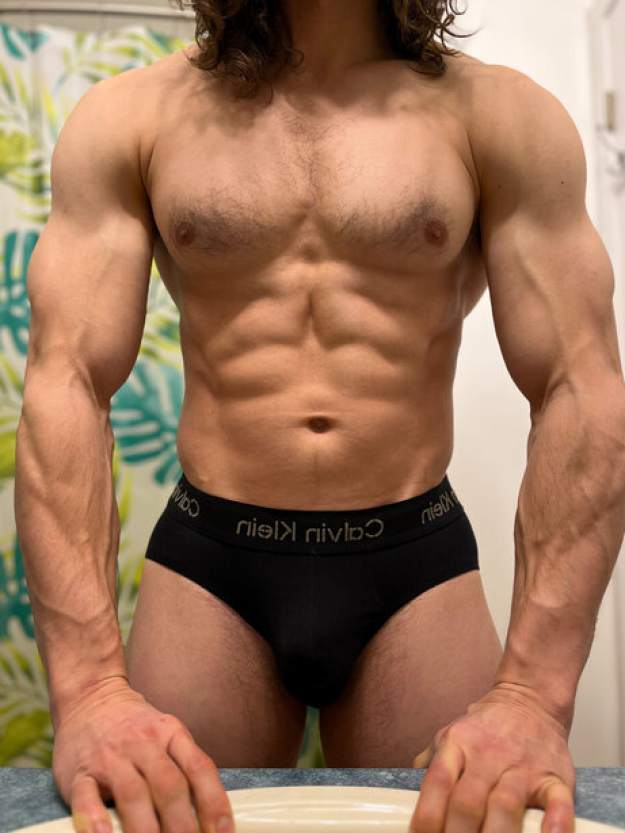 wikiFeet wikiFeet